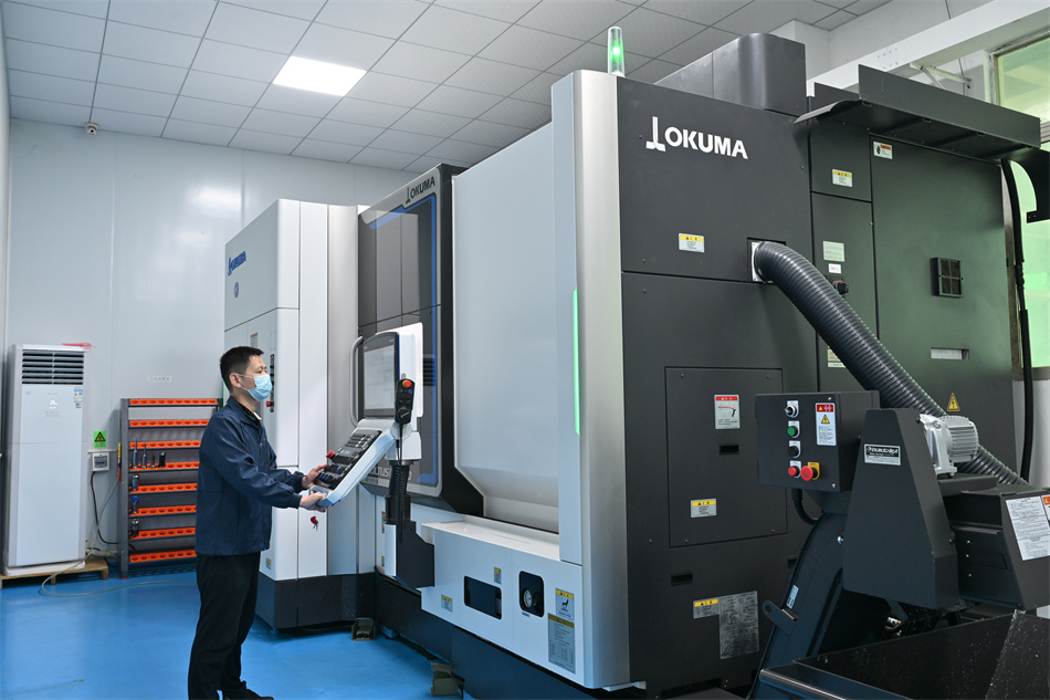 Precision 5-axis CNC
