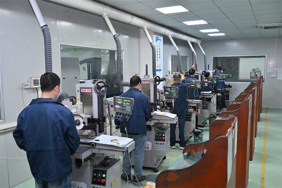 Grinding Department