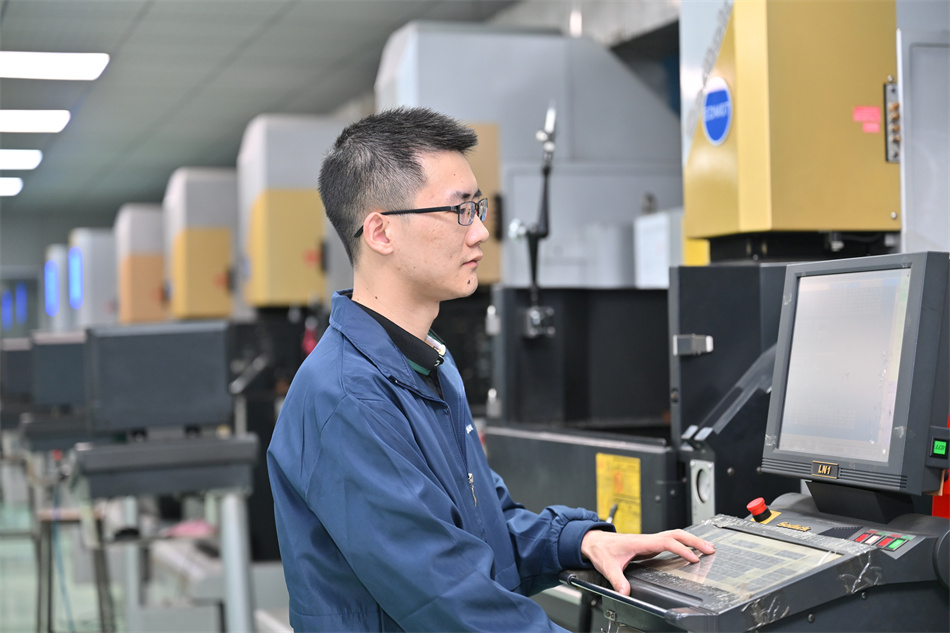 EDM Machine Adjustment